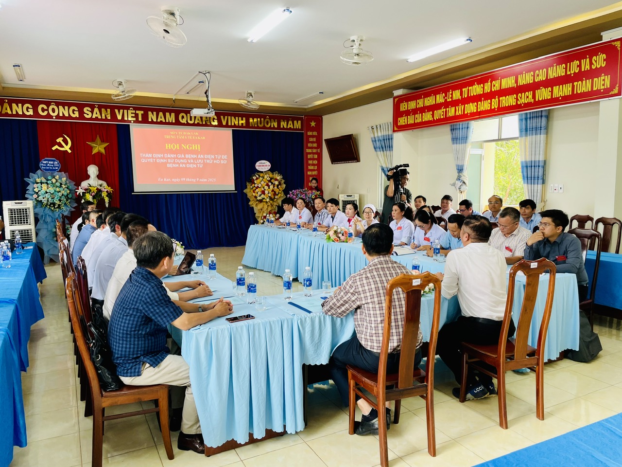 y tế 6